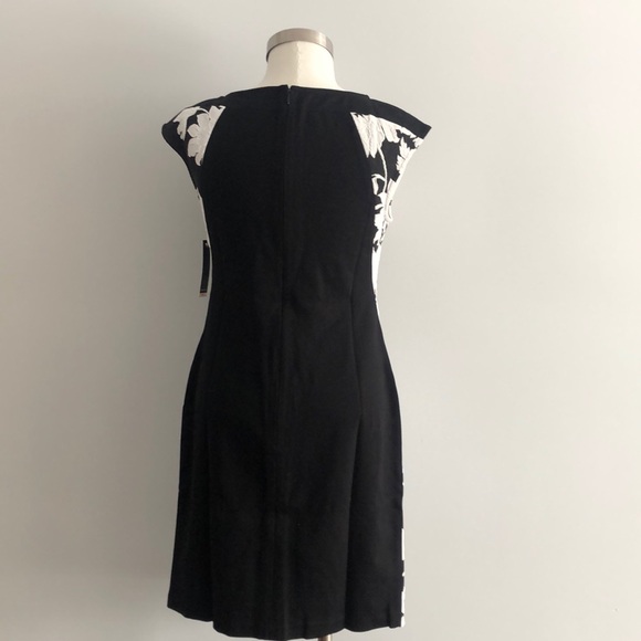✨NWT✨Julia Jordan Black and White Floral Dress - Picture 3 of 4